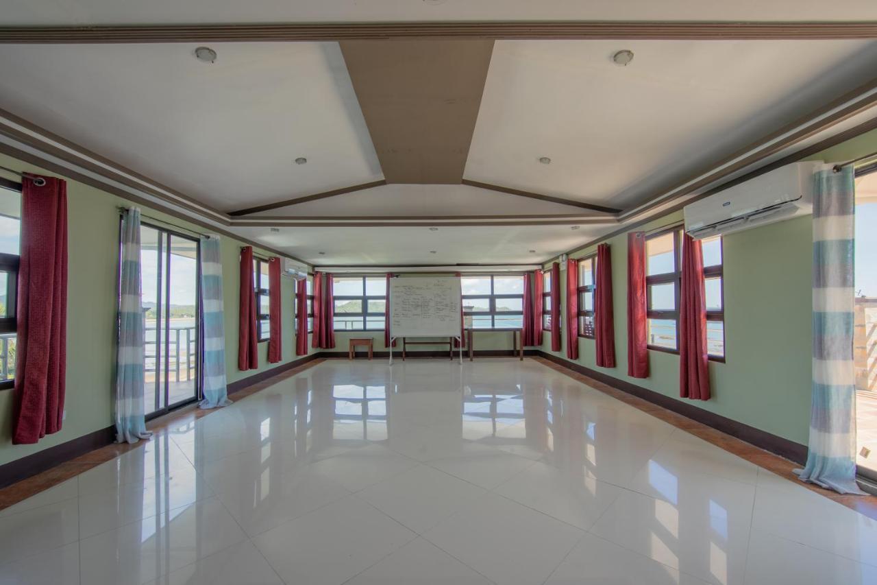 Rawis Resort Hotel And Restaurant Borongan Exteriör bild